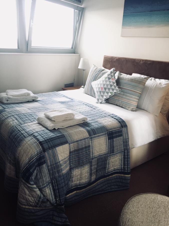 Sky Night Serviced Apartments คาร์ดิฟฟ์ ภายนอก รูปภาพ
